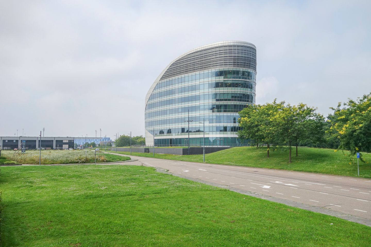 Bekijk foto 3 van Europaboulevard 1