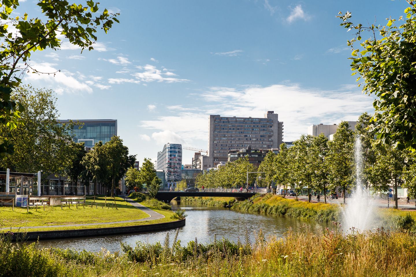 Charming top-floor apartment with mezzanine, balcony and city views near Utrecht centre — 35