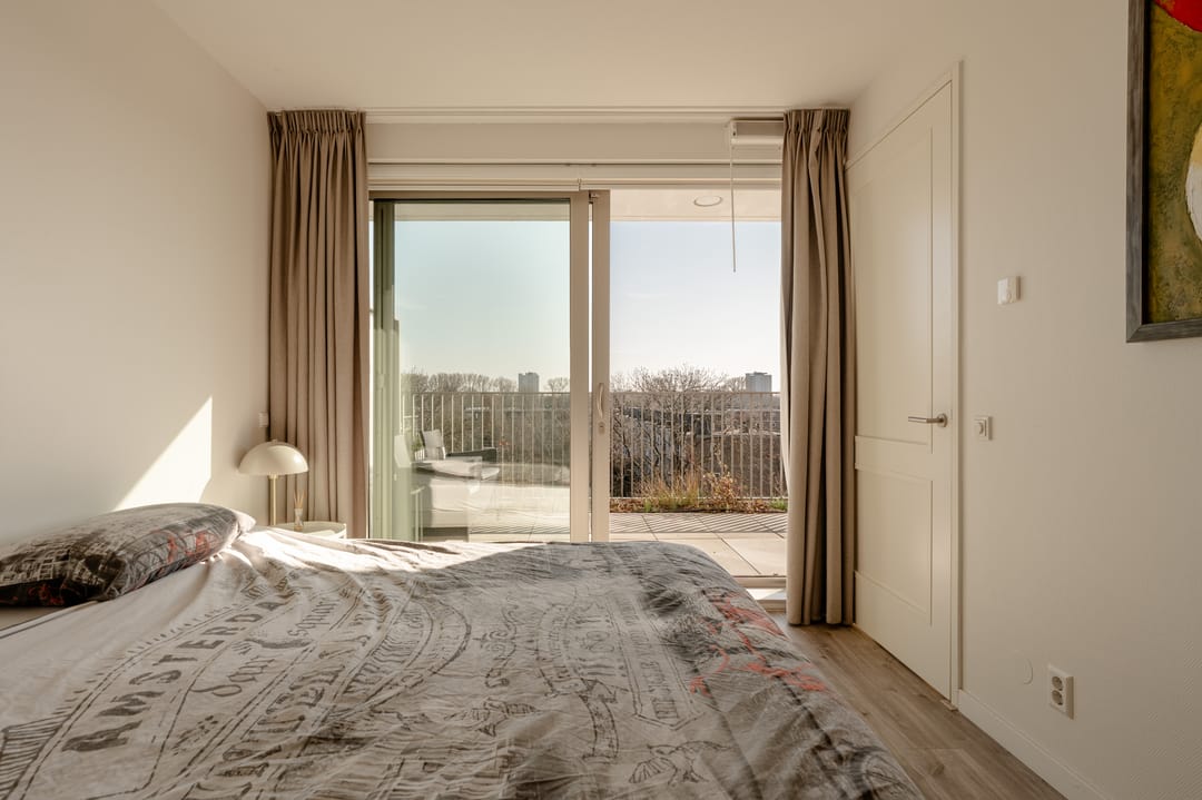 Photo 11 of De Klencke 103-A