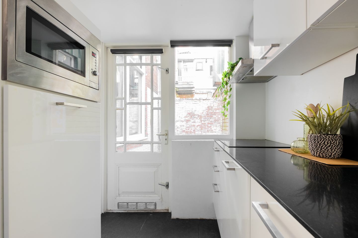 Photo 20 of Marwixstraat 6