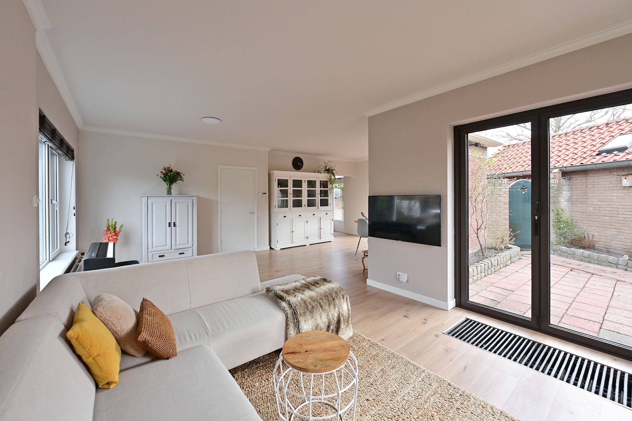 Foto 6 van van Tienhovenlaan 19