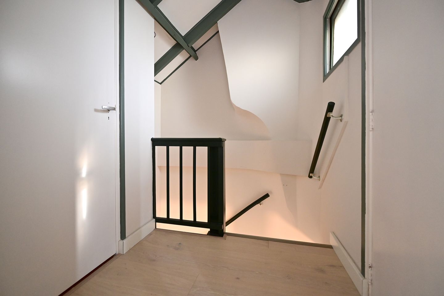 Foto 14 van van Tienhovenlaan 19