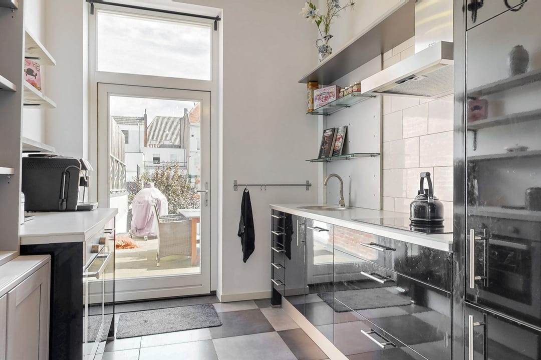 Renovated Townhouse with Garden and Roof Terrace in Roermond Center — 13
