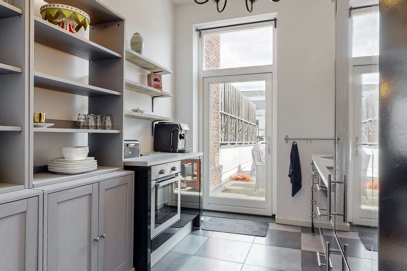 Renovated Townhouse with Garden and Roof Terrace in Roermond Center — 12