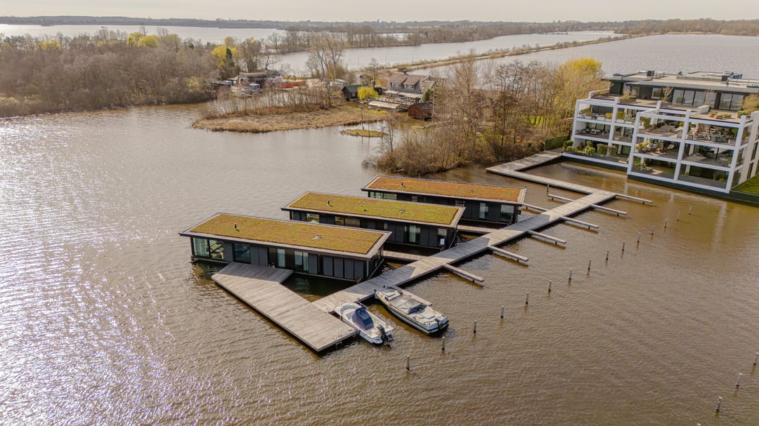 Exclusieve nieuwe watervilla op de Loosdrechtse Plassen