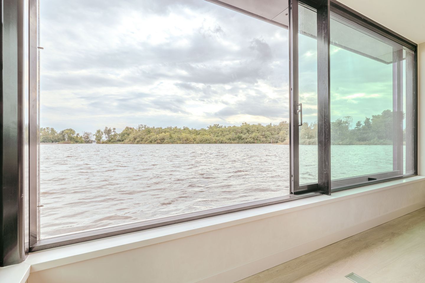 Exclusive New Water Villa on the Loosdrechtse Plassen — 13