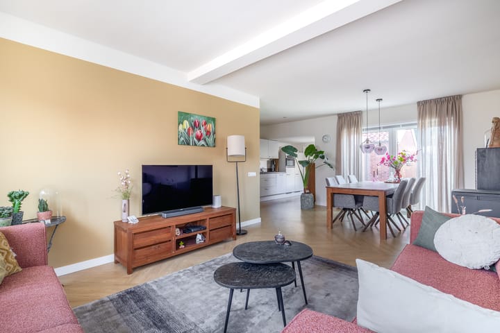 Foto 4 van Parallelweg 15