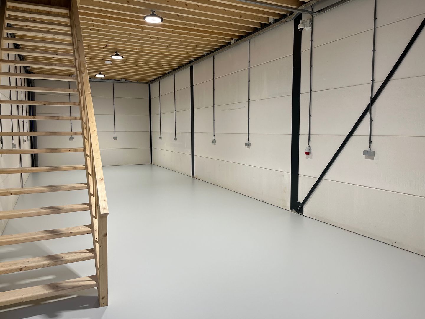 View photo 3 of De Hoek 91-a004