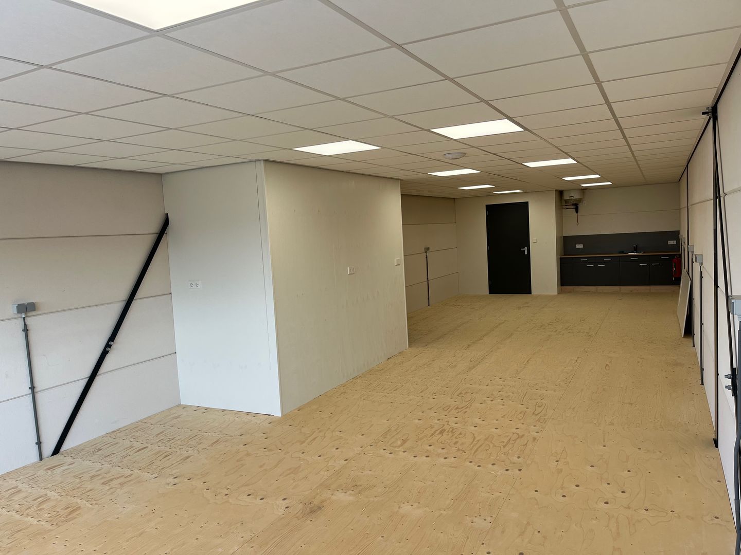 View photo 5 of De Hoek 91-a004