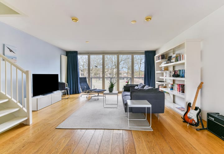 Foto 2 van Ubachsberg 49