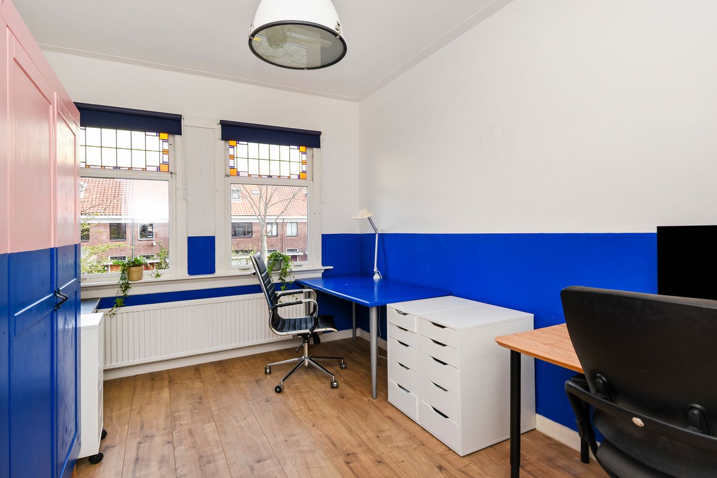 Characterful 1930s Terraced House with Five Bedrooms in Delft — 24