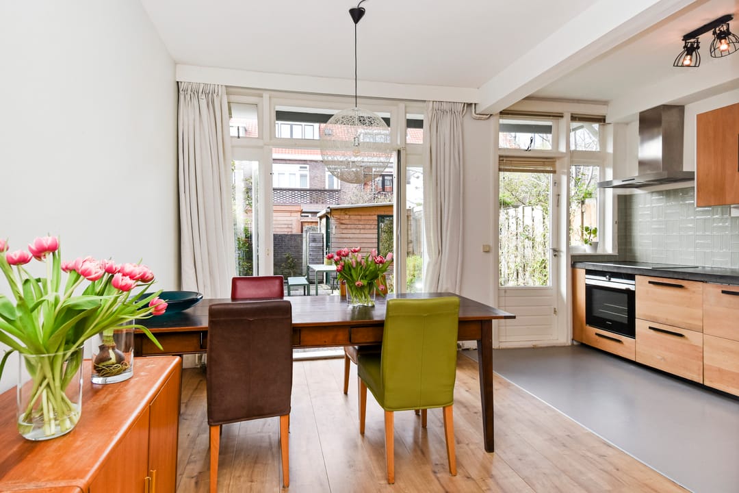 Characterful 1930s Terraced House with Five Bedrooms in Delft — 12