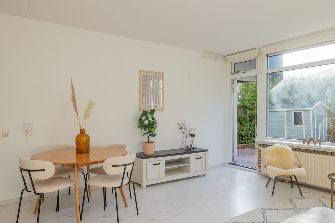 Photo 11 of Midscheeps 122