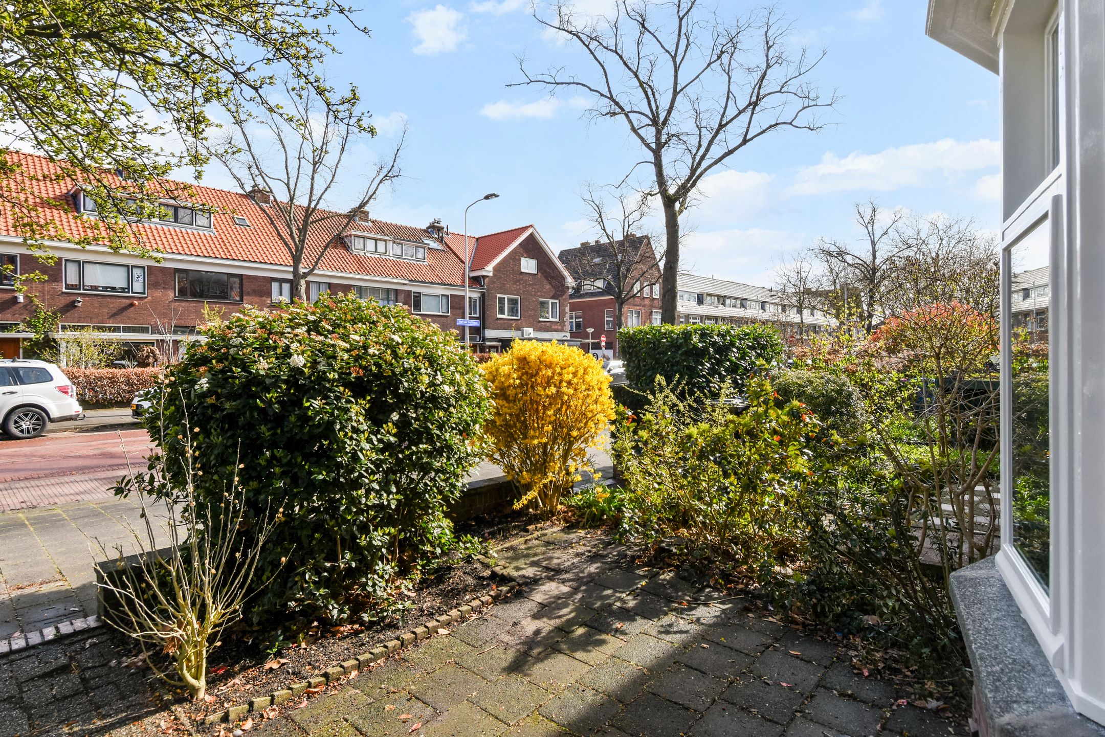 Characterful 1930s Terraced House with Five Bedrooms in Delft — 37