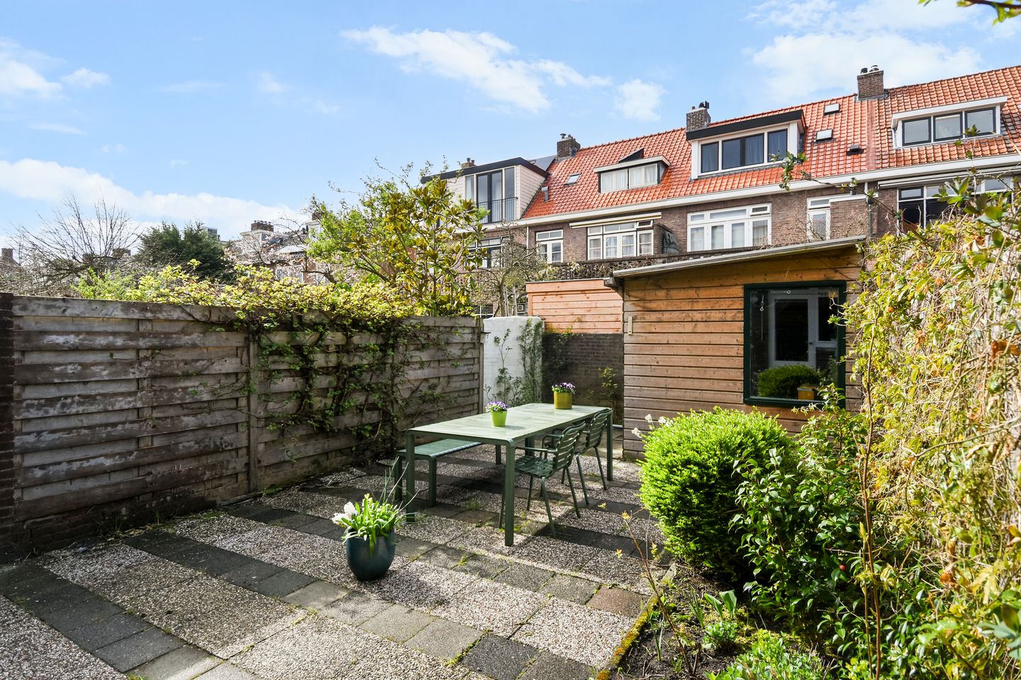 Characterful 1930s Terraced House with Five Bedrooms in Delft — 14