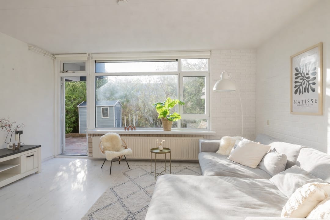 Photo 8 of Midscheeps 122