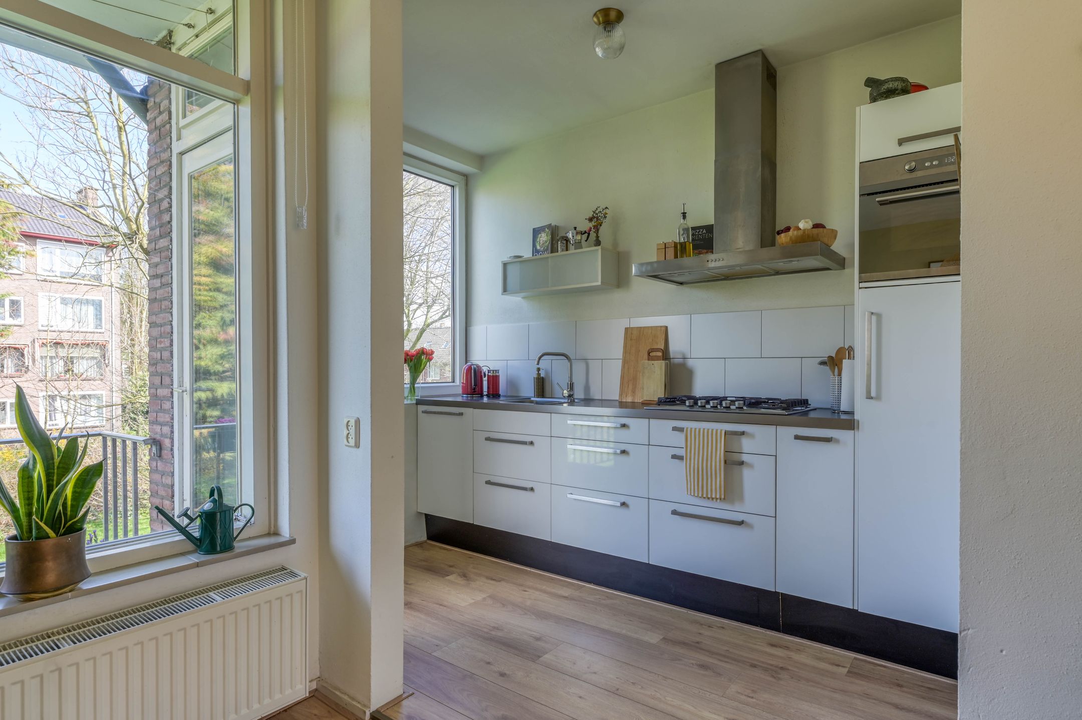 Foto 12 van Dr N. Adrianistraat 35