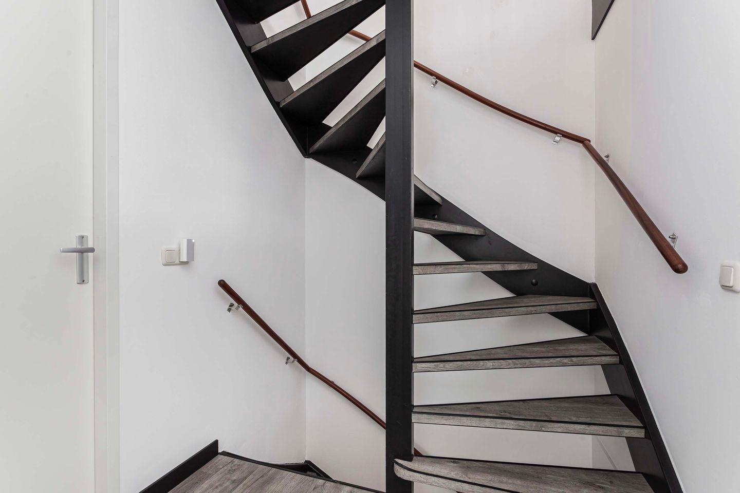 Foto 29 van Leo Fallplantsoen 20