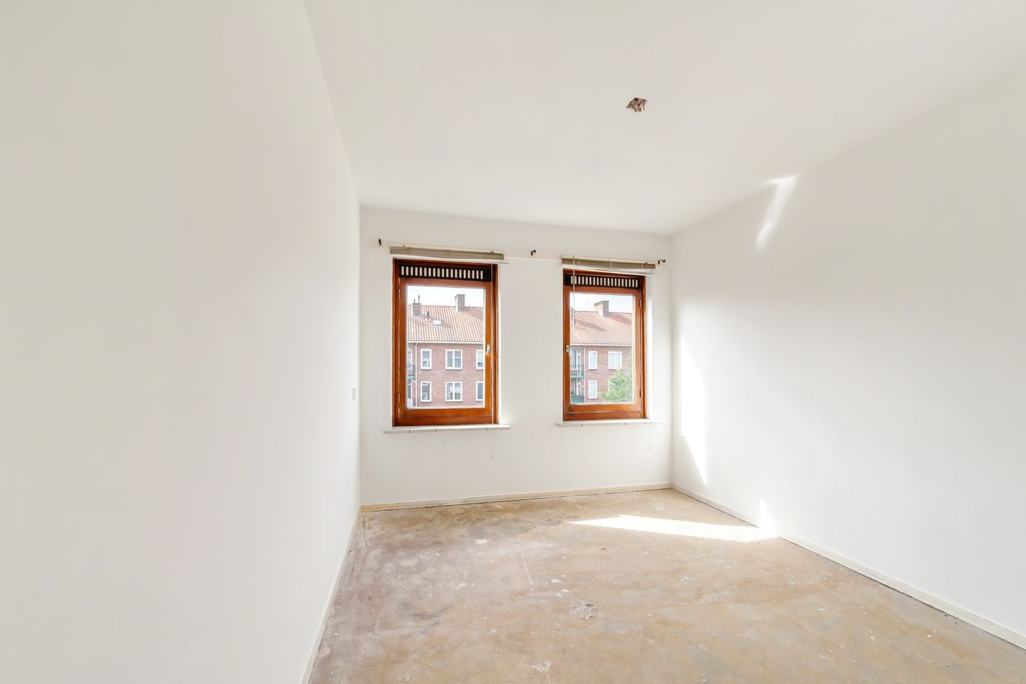 Foto 20 van van Leeuwenstraat 13