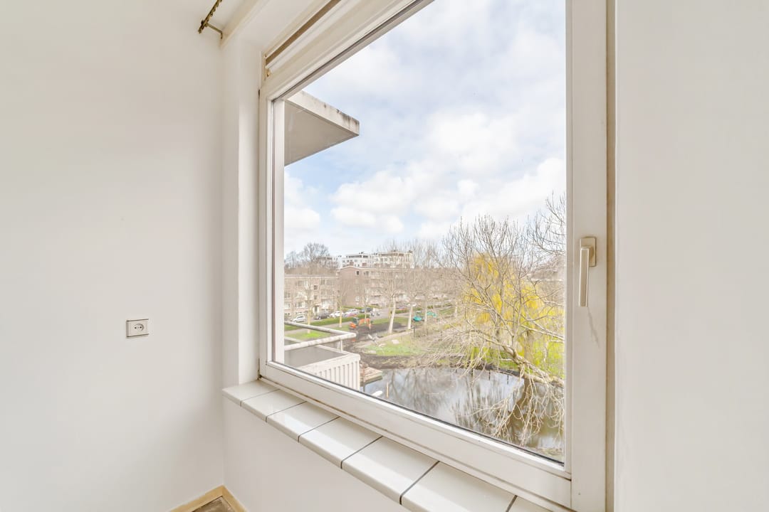 Foto 23 van van Leeuwenstraat 13