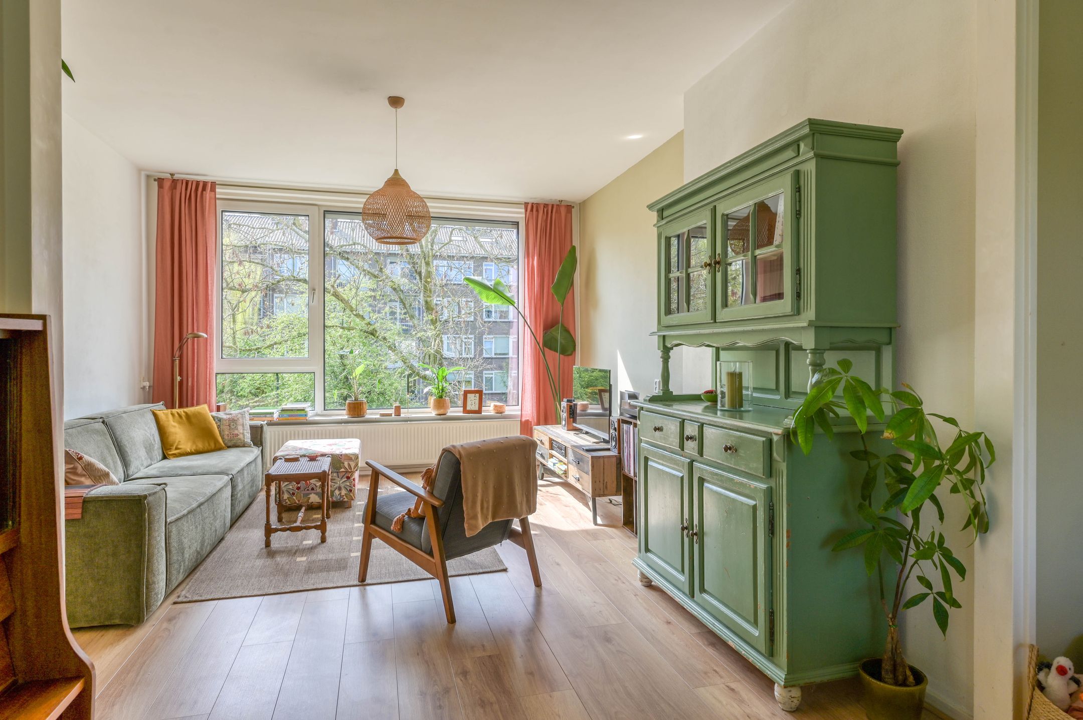 Dr N. Adrianistraat 35 