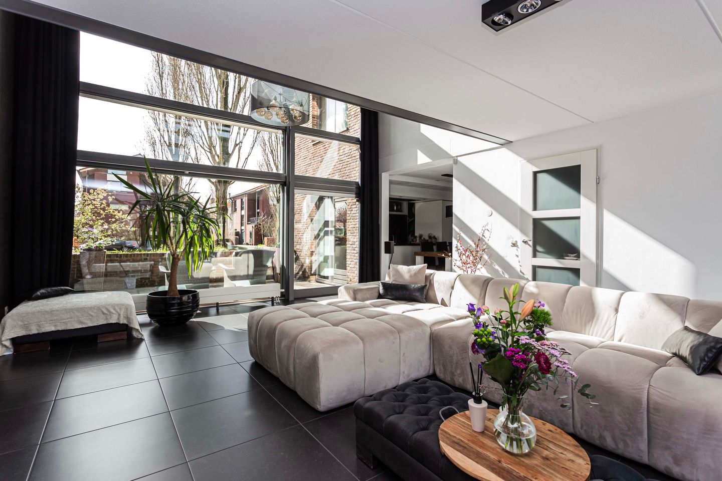 Foto 10 van Leo Fallplantsoen 20