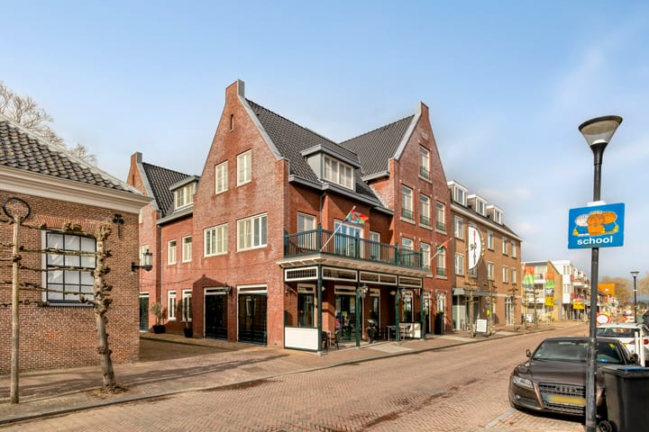 Dorpsstraat 15