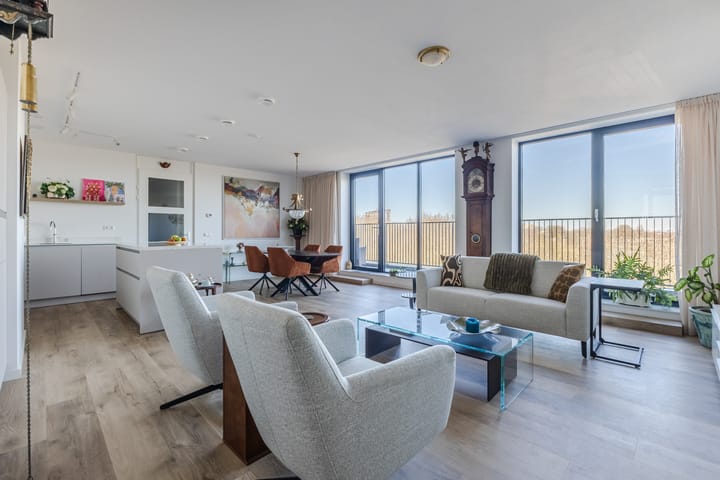 Foto 2 van Startbaan 294