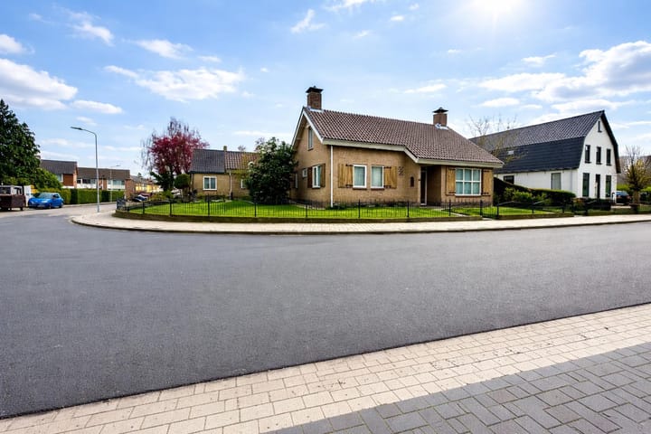 Foto 2 van Dorpstraat 50