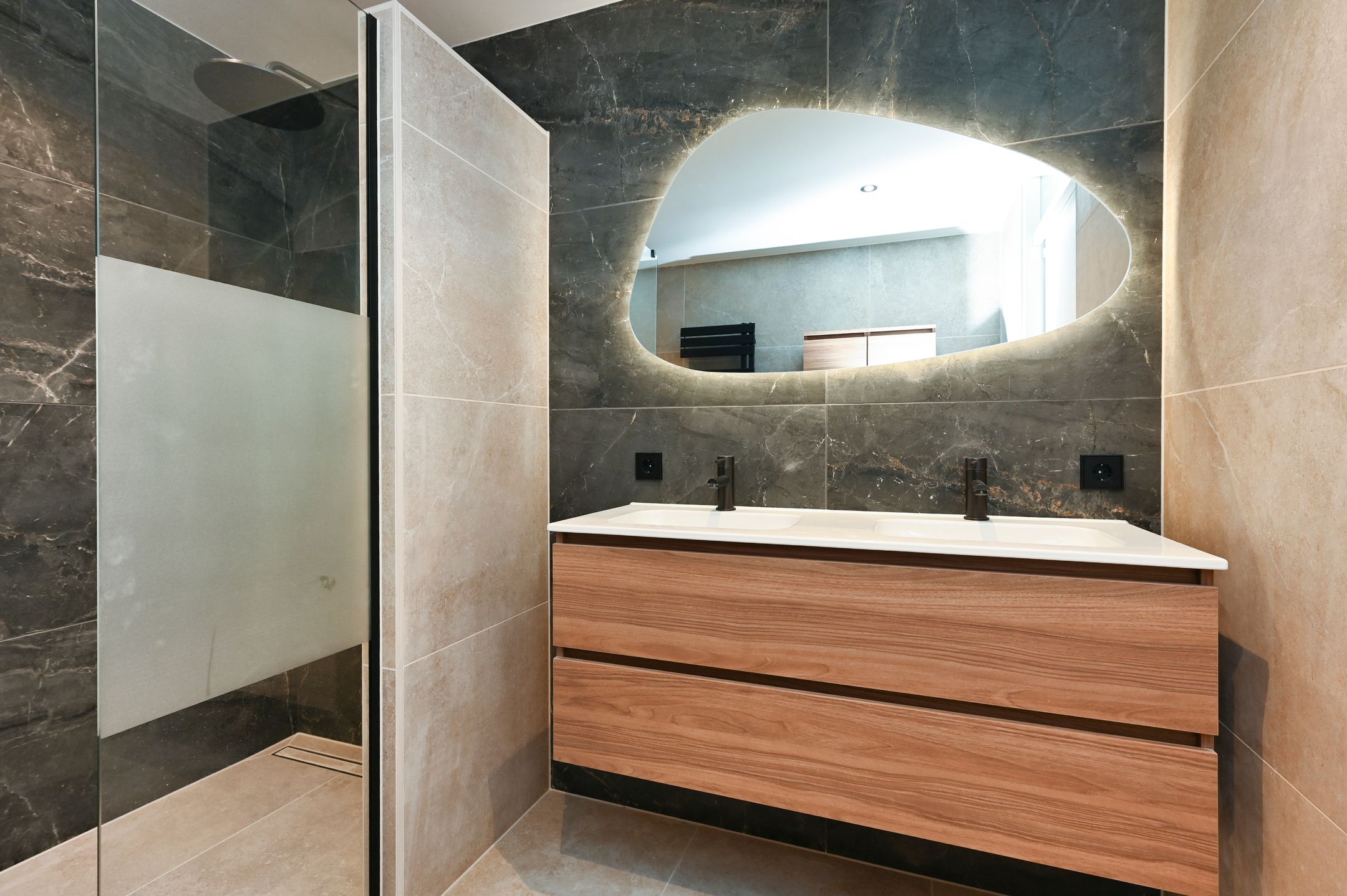 Foto 30 van Palaceplein 238