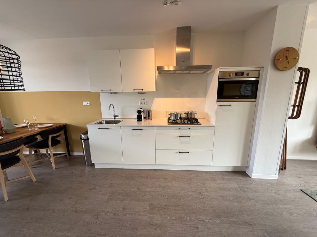 Photo 17 of Het Wilhelmus 1-B14