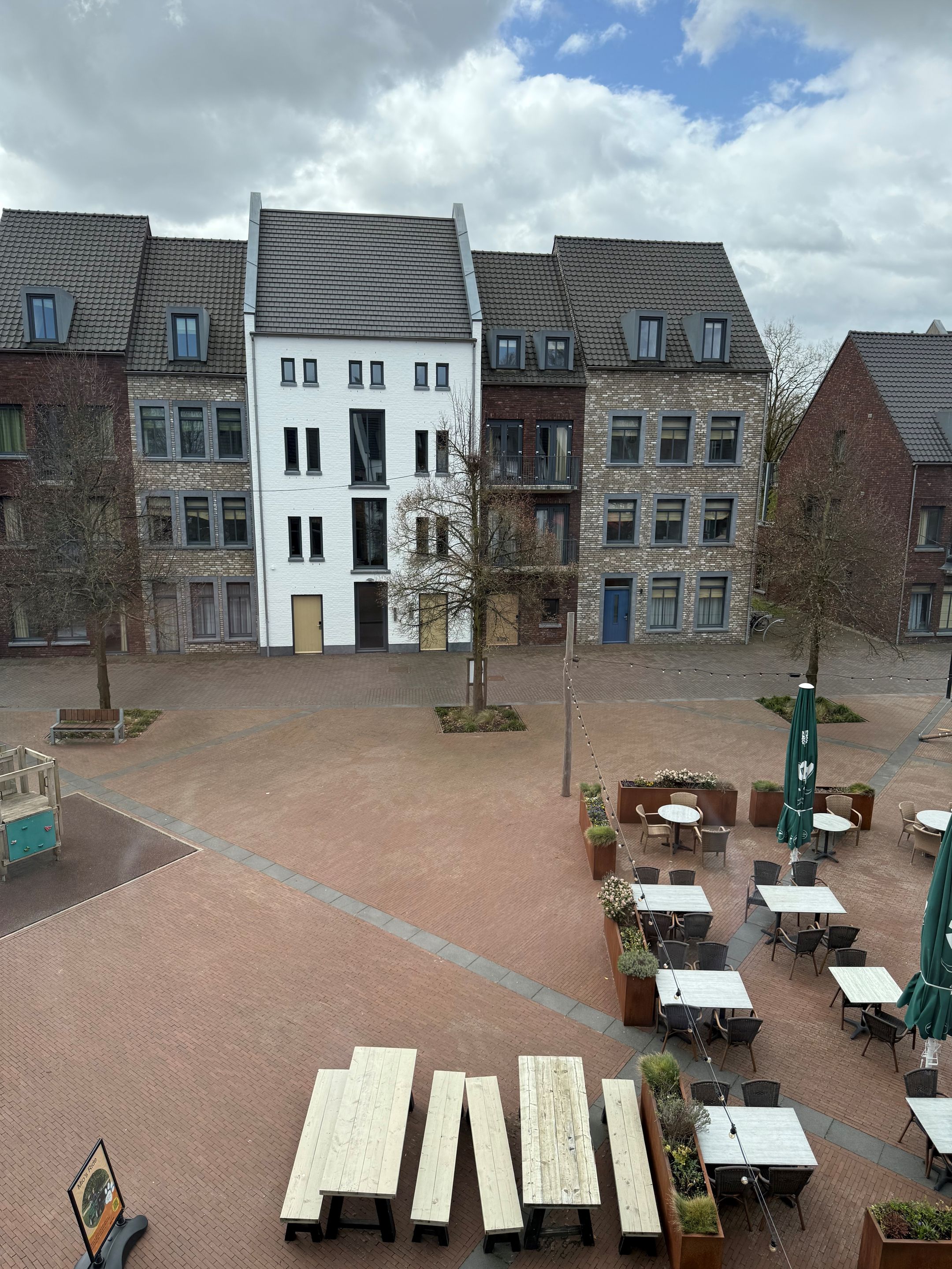 Photo 39 of Het Wilhelmus 1-B14