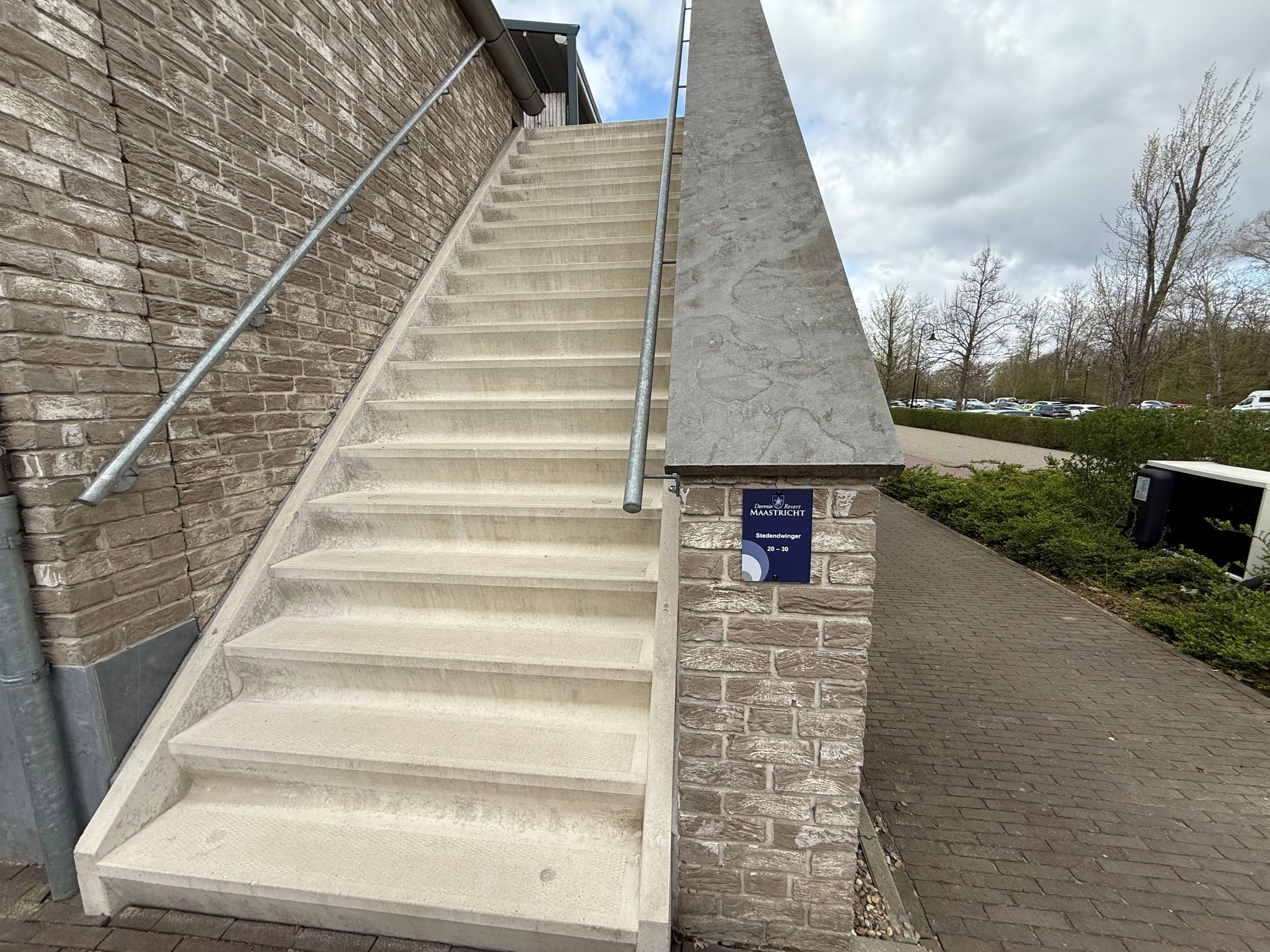 Photo 6 of Het Wilhelmus 1-B14