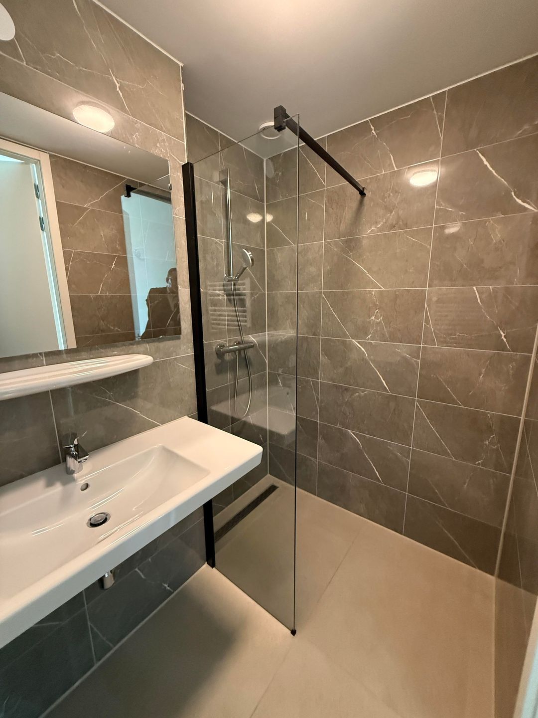 Foto 8 van Bijlmerplein 858-T1