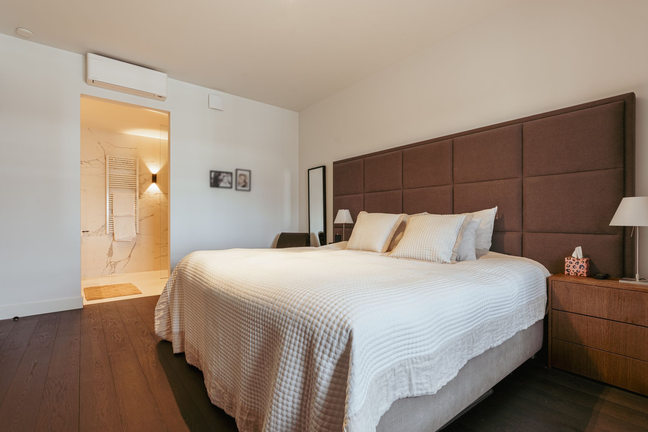 Modern Luxury Penthouse with Panoramic Views and Spacious Terrace in Amstelveen City Center — 21