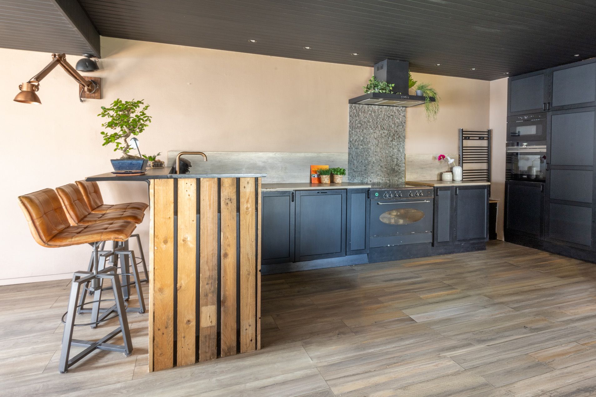 Photo 15 of Axelsestraat 167