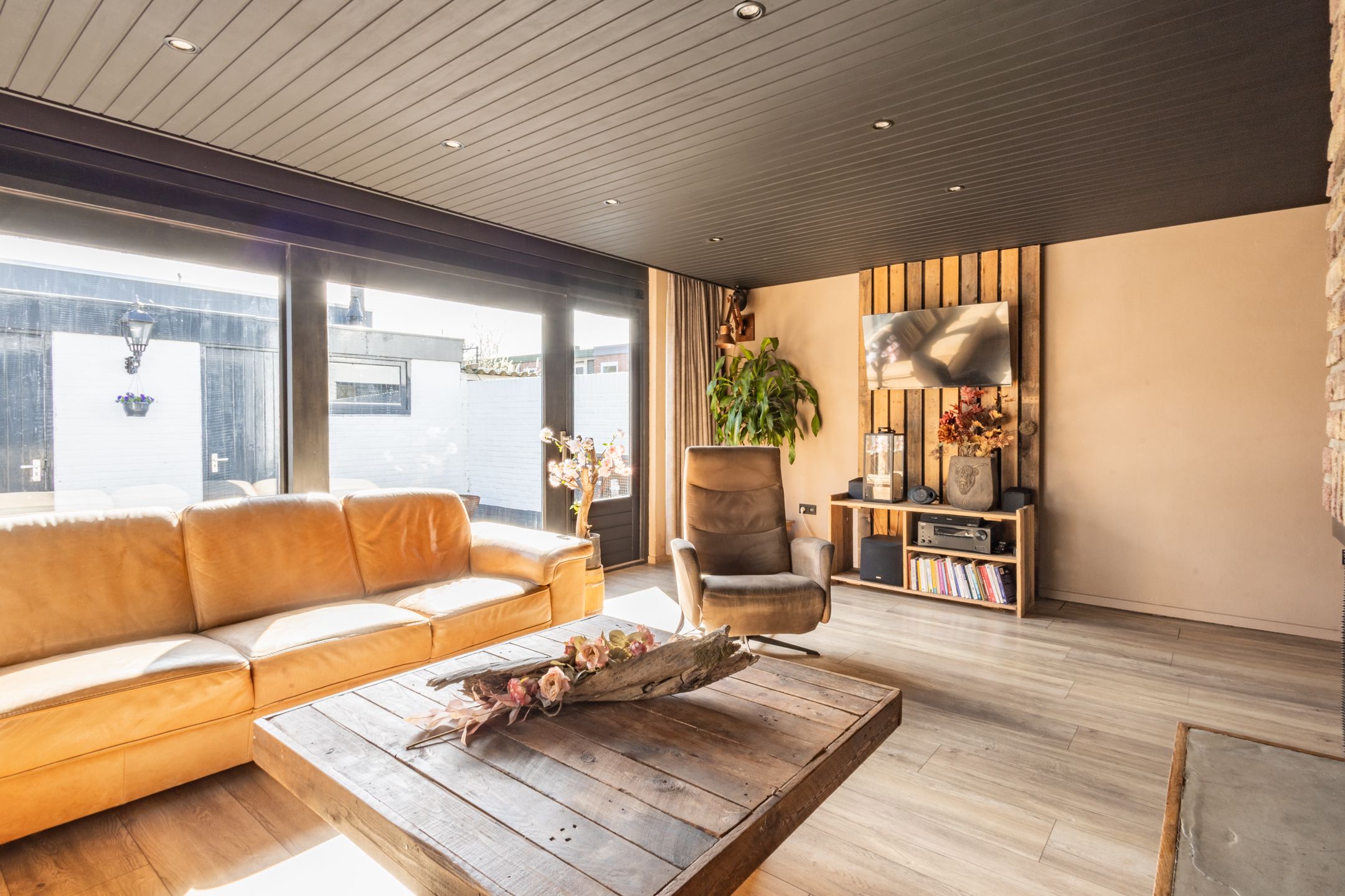 Photo 9 of Axelsestraat 167