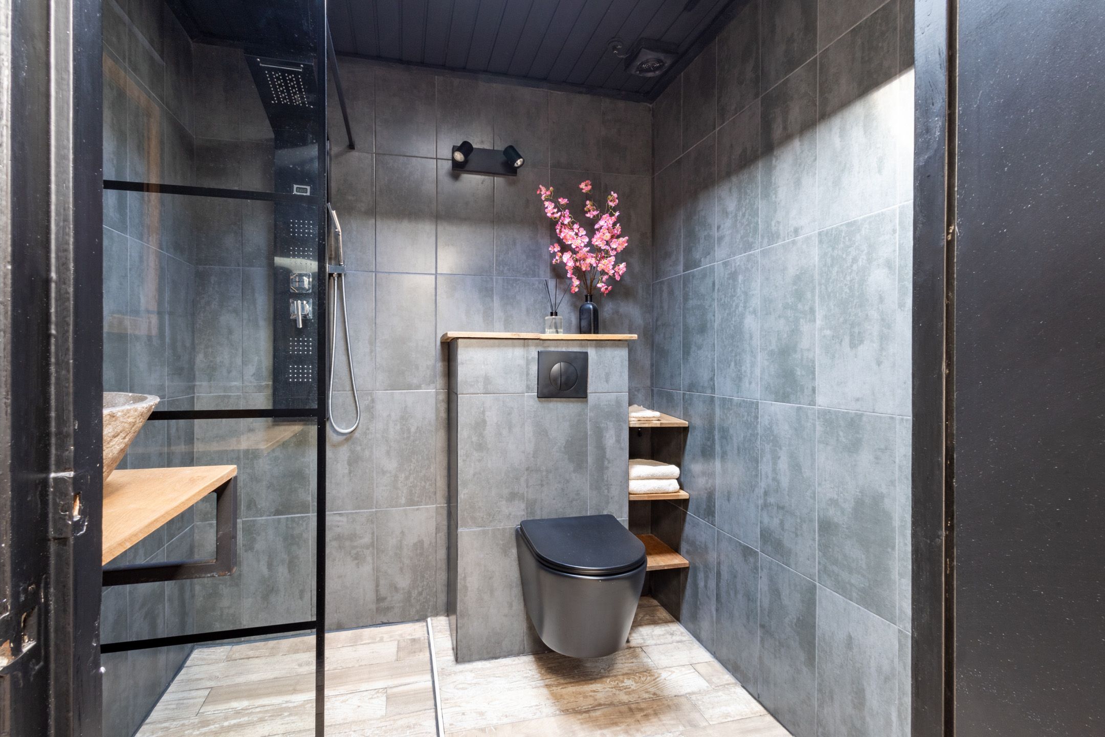 Photo 30 of Axelsestraat 167