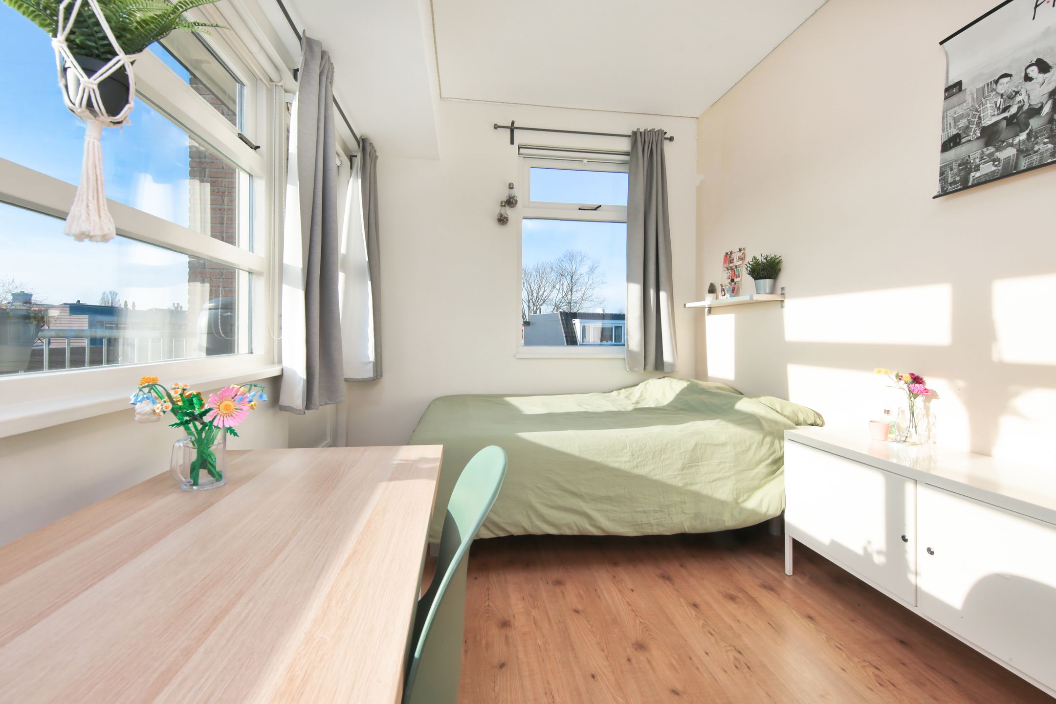 Spacious Corner Family Home with 5 Bedrooms and Energy Label A in Haarlem's Bomenbuurt — 42