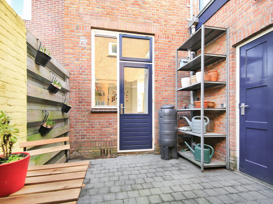 Spacious Corner Family Home with 5 Bedrooms and Energy Label A in Haarlem's Bomenbuurt — 59