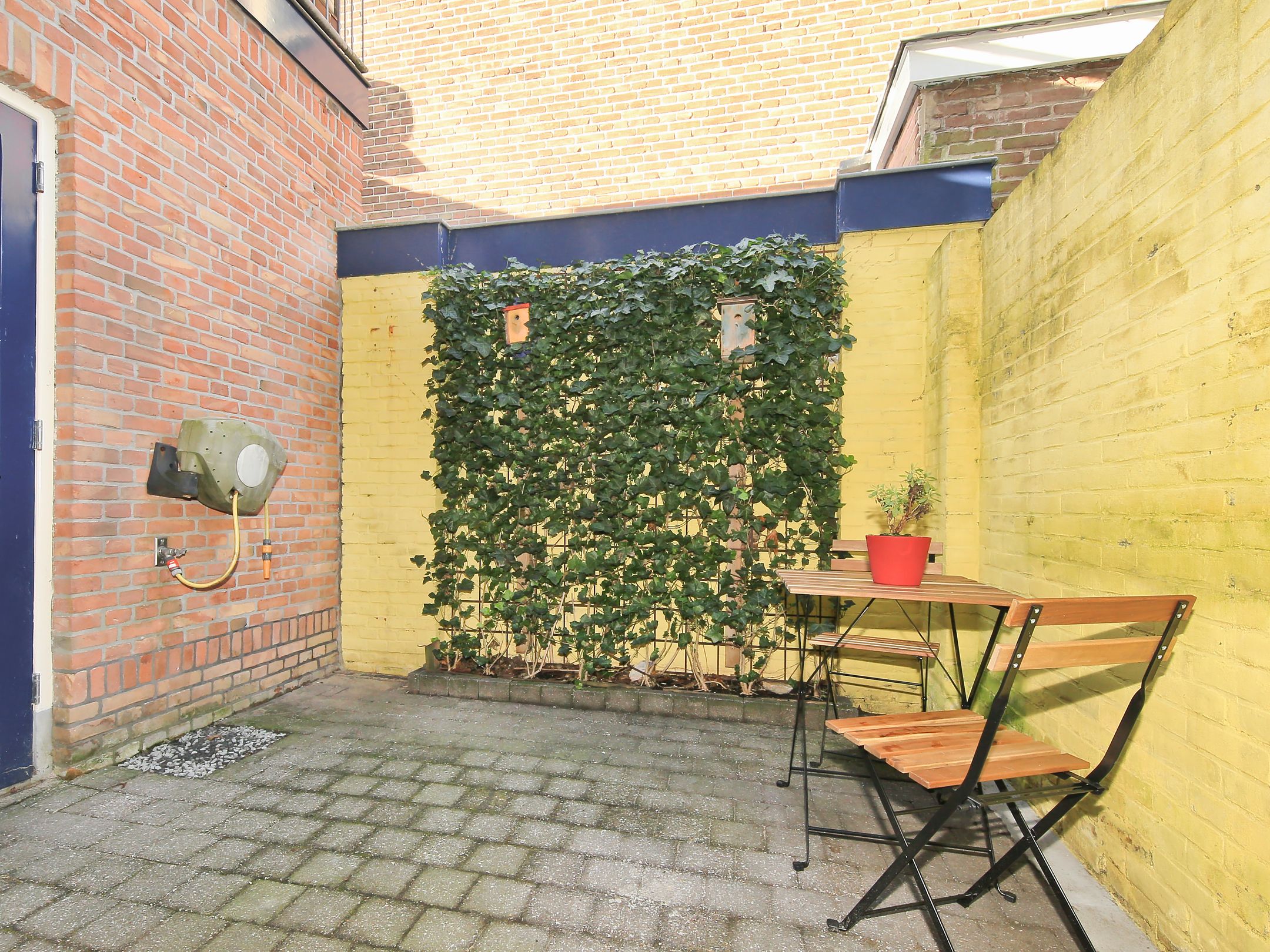 Spacious Corner Family Home with 5 Bedrooms and Energy Label A in Haarlem's Bomenbuurt — 60