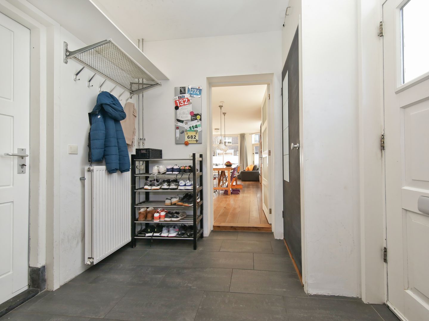 Spacious Corner Family Home with 5 Bedrooms and Energy Label A in Haarlem's Bomenbuurt — 56