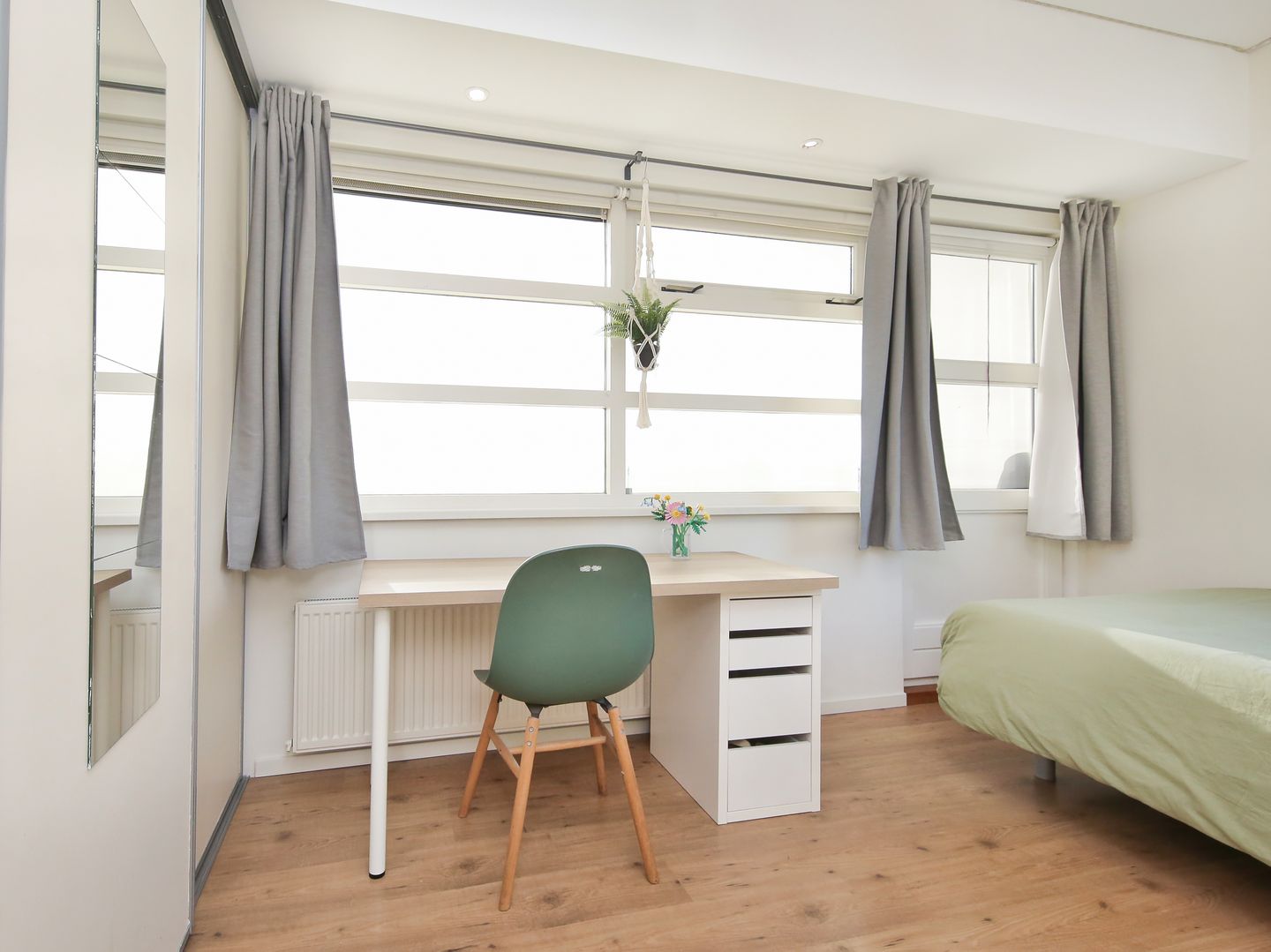 Spacious Corner Family Home with 5 Bedrooms and Energy Label A in Haarlem's Bomenbuurt — 41
