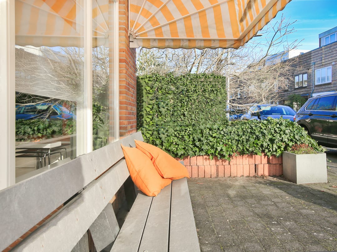 Spacious Corner Family Home with 5 Bedrooms and Energy Label A in Haarlem's Bomenbuurt — 65