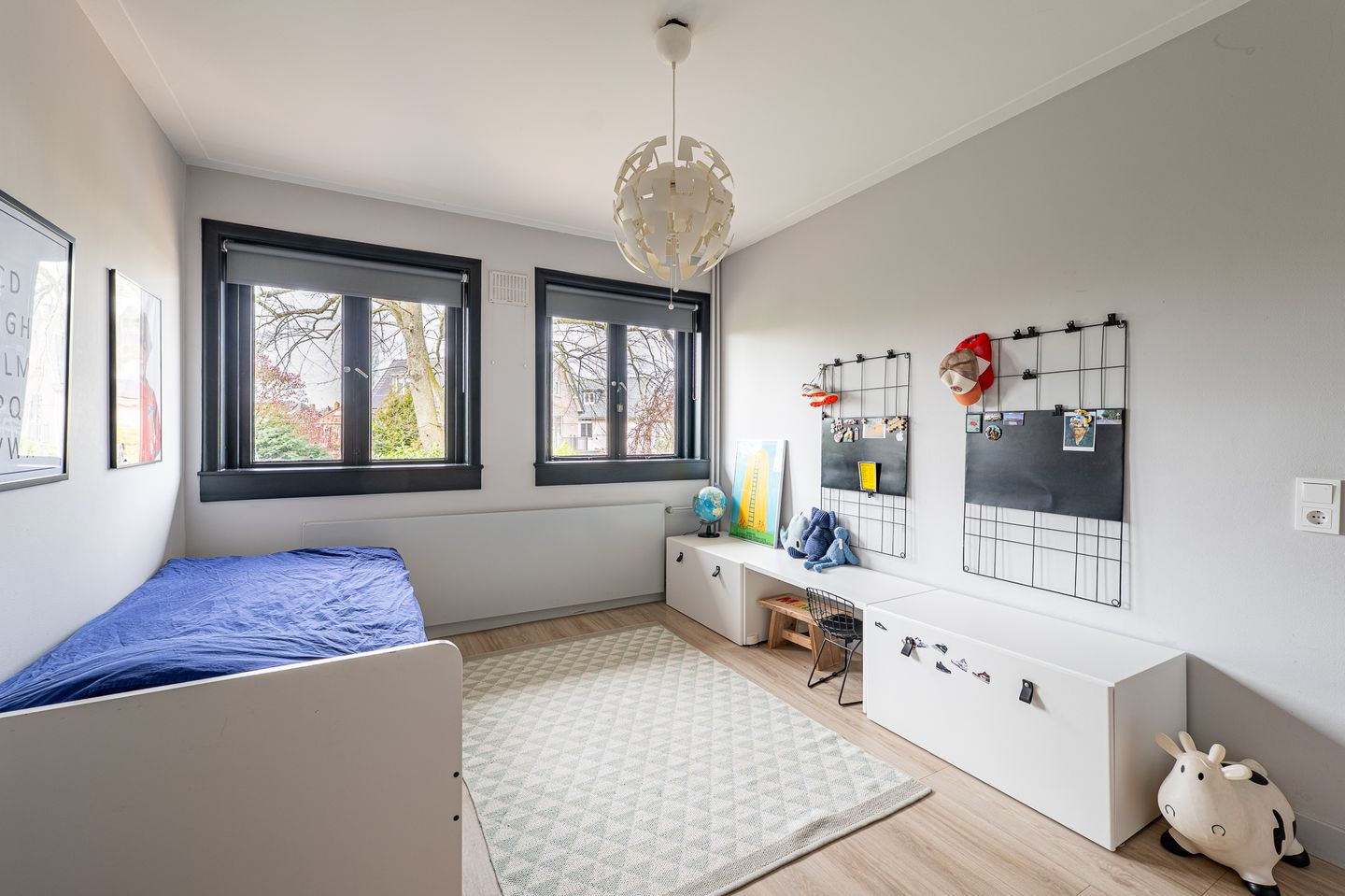 Photo 25 of Thorbeckelaan 18