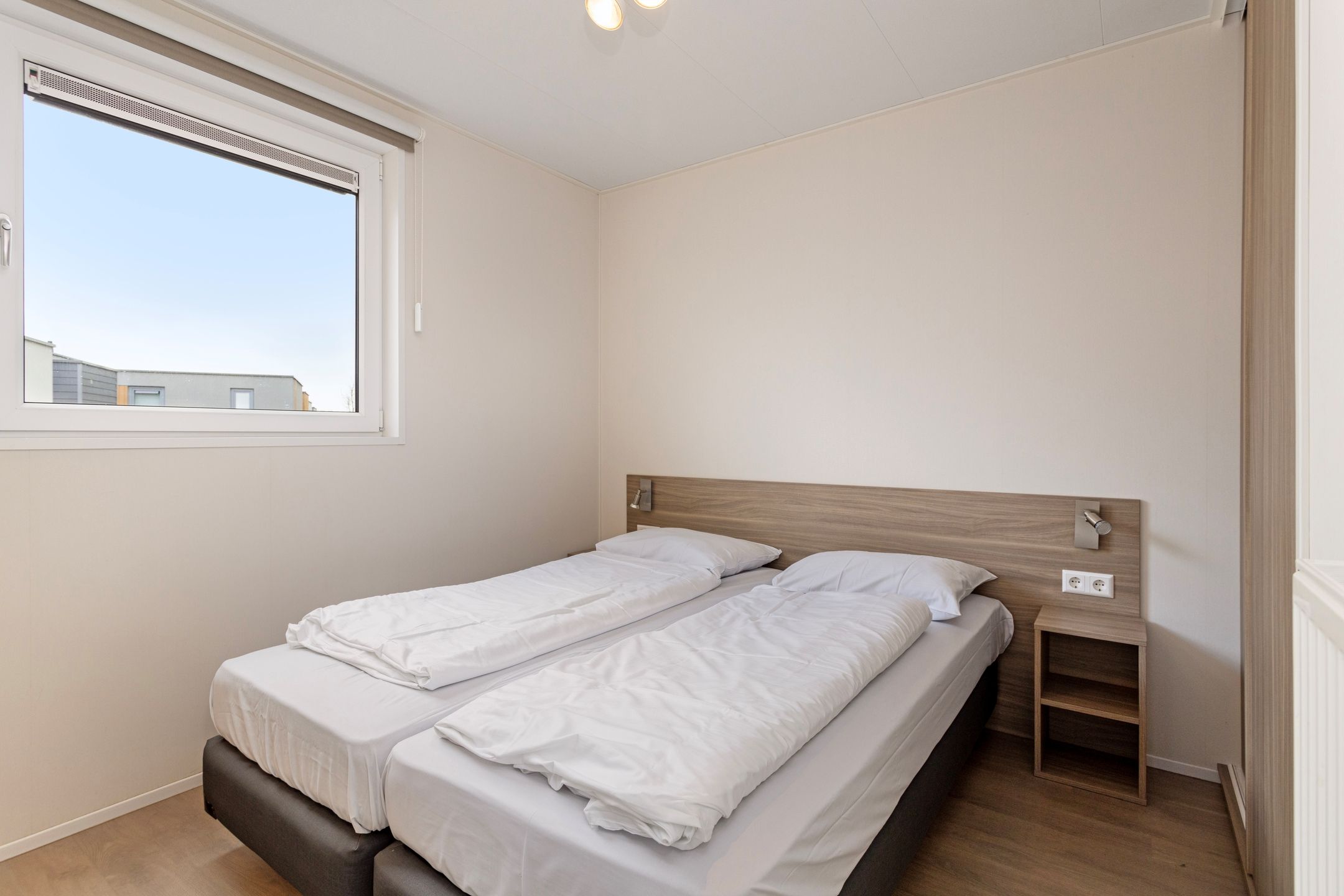 Foto 15 van Nieuwesluisweg 1-A611