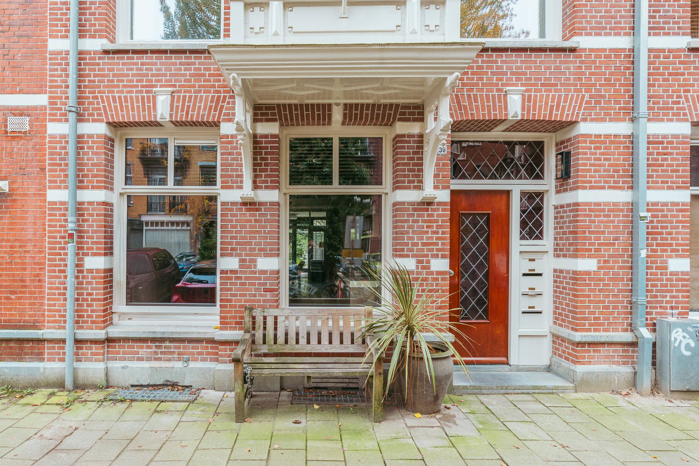 Elegant ground-floor apartment with south-facing garden in Oud-Zuid — 20
