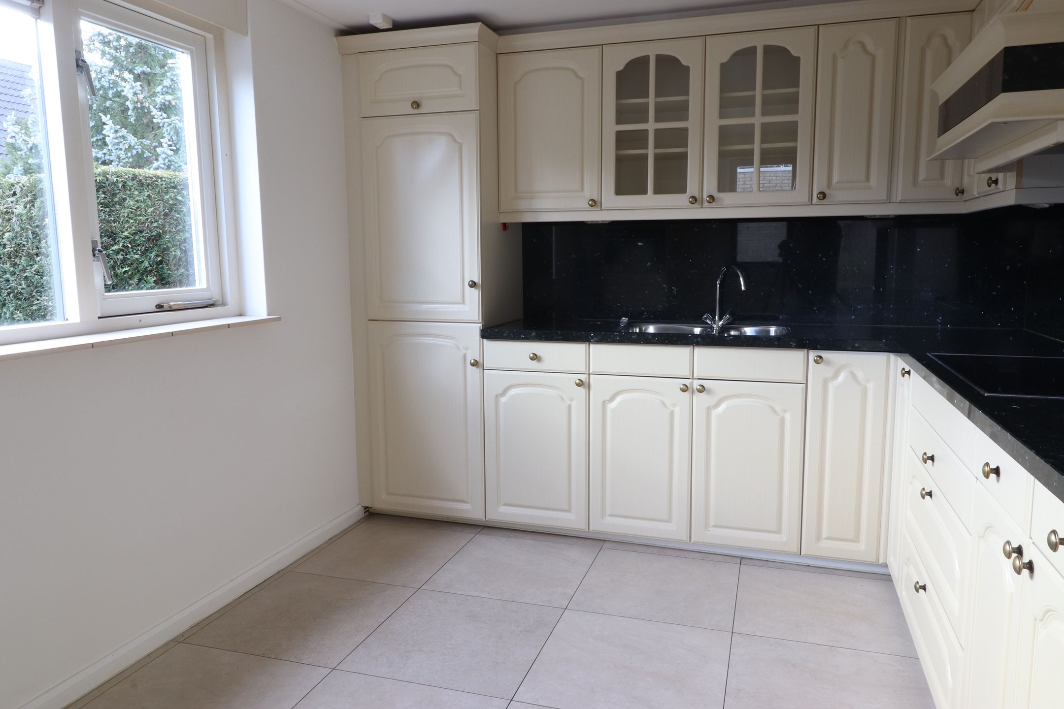 Photo 9 of Schoener 40 20