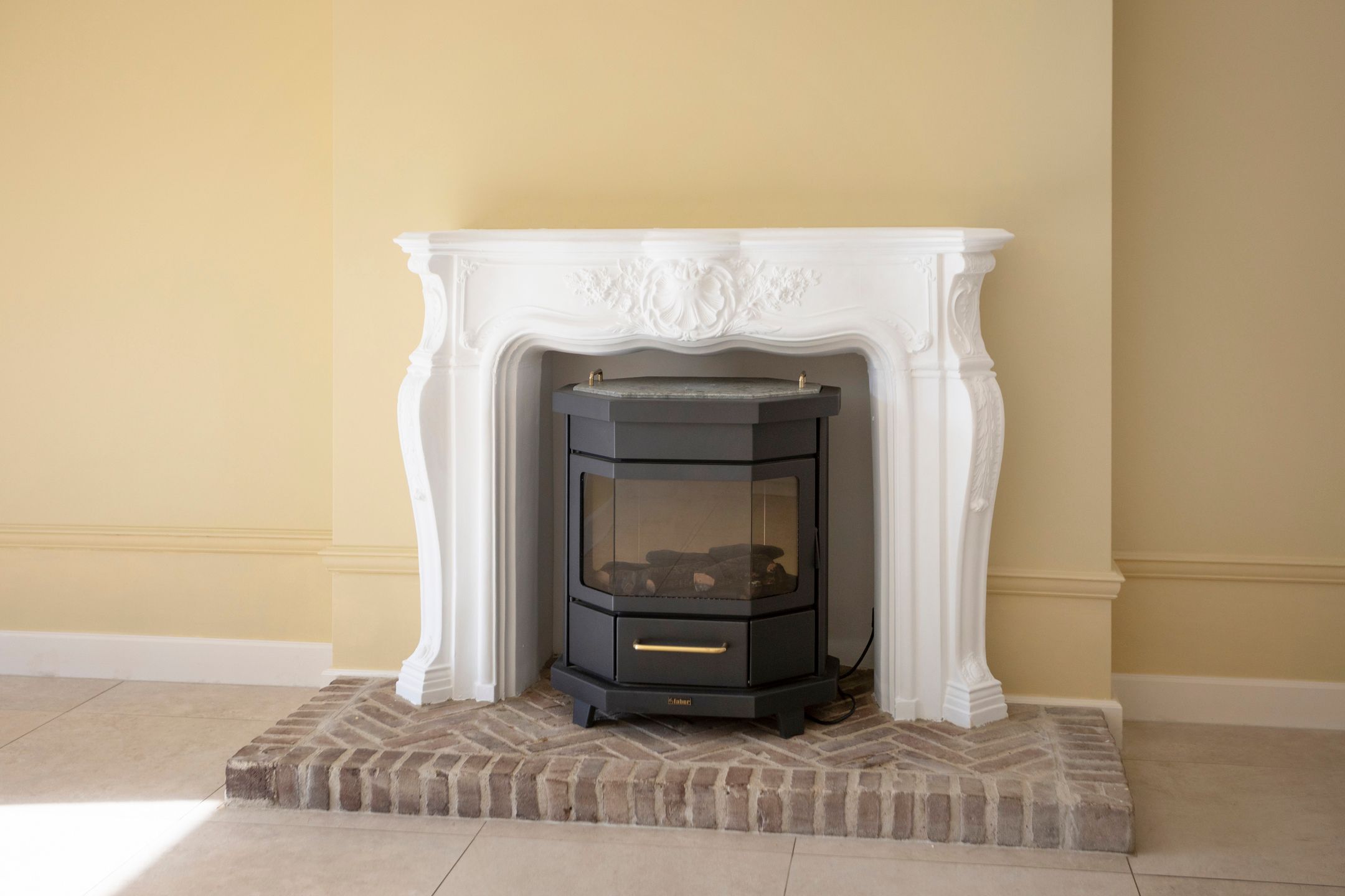 Photo 6 of Schoener 40 20