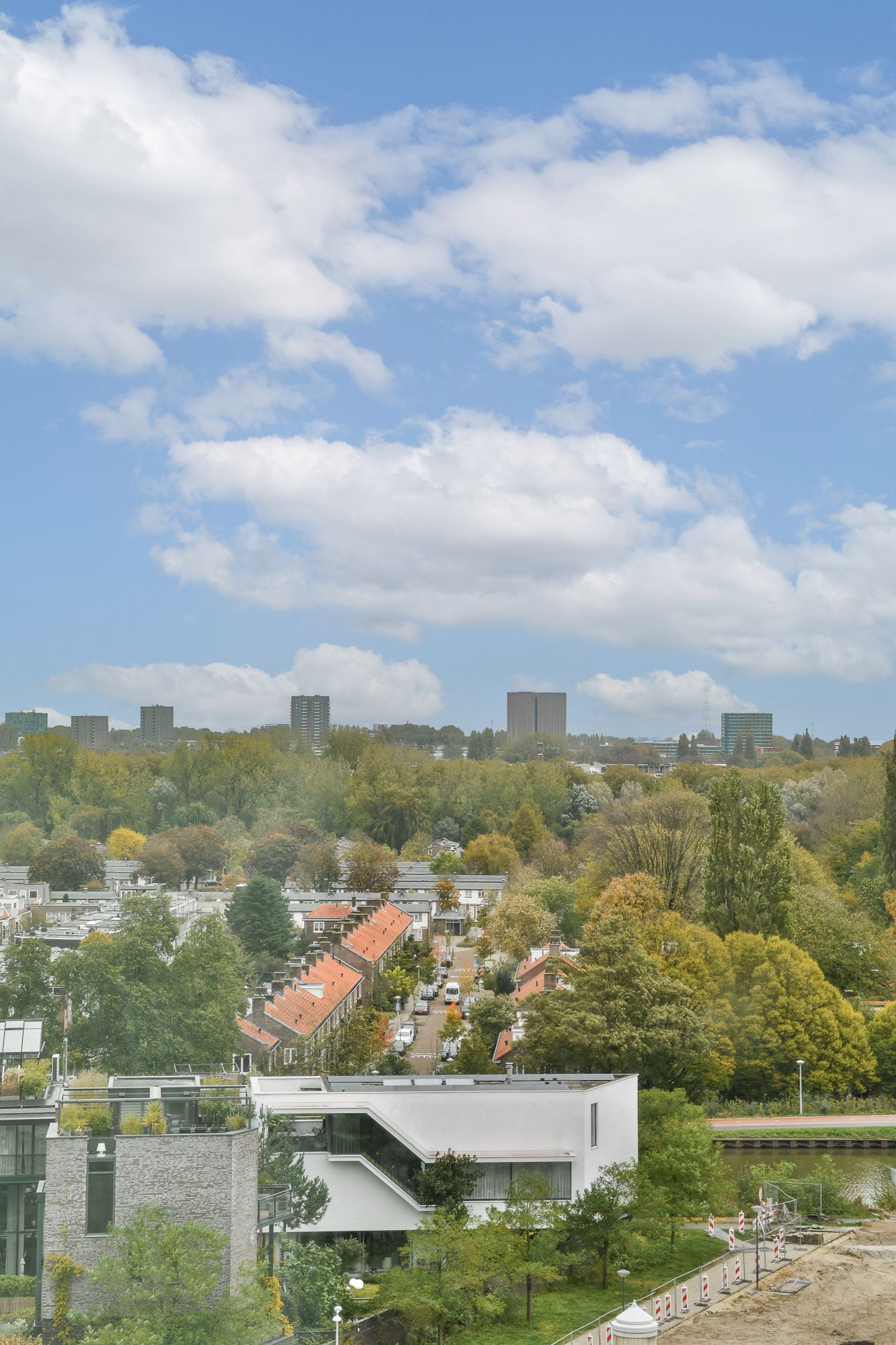 Foto 15 van Meerluchtlaan 228